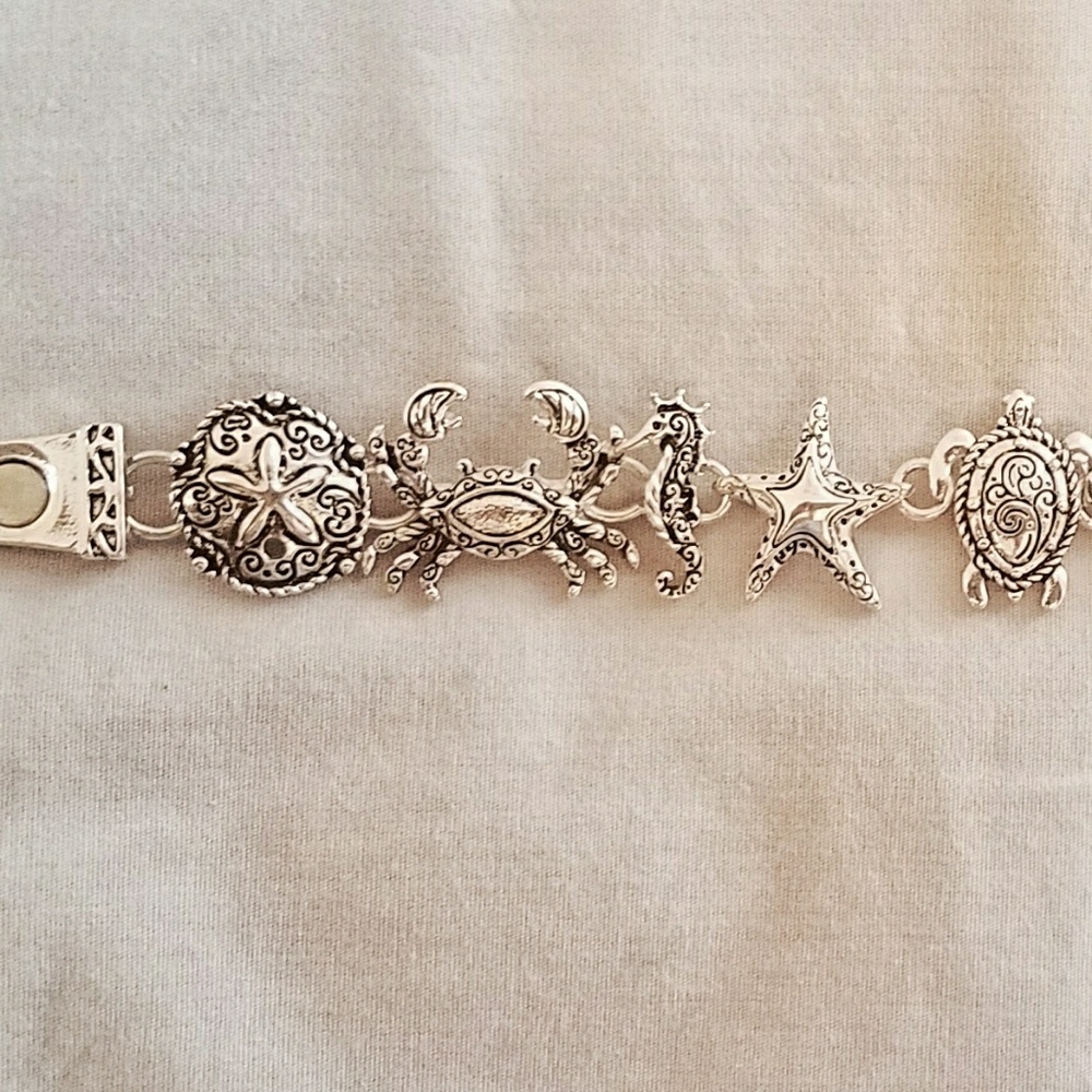 Sea life bracelet